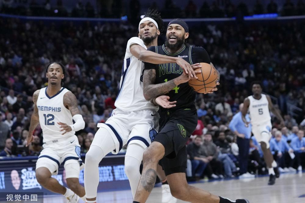 赛场上与拜 赛场上与拜