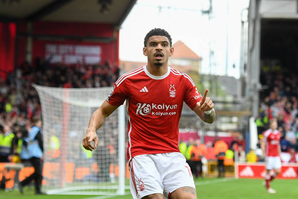 的防守壁垒 的防守壁垒