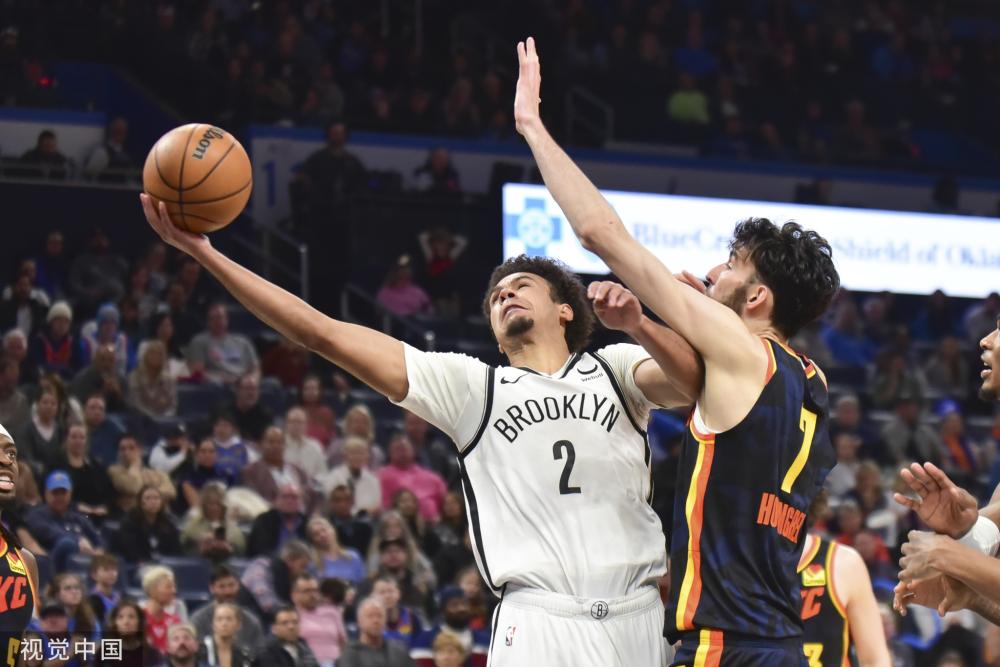 不仅仅依靠 不仅仅依靠